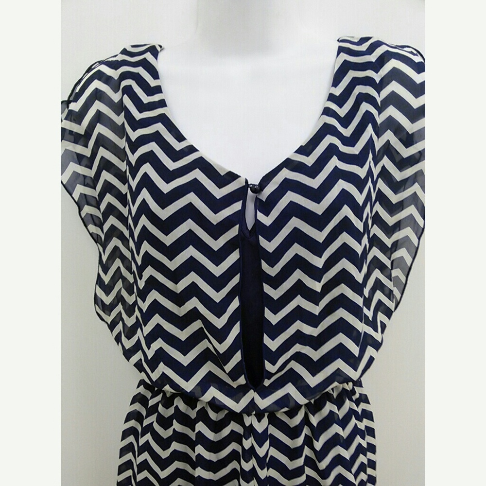 Blue White Chevron Dress Sz Small - Picture 2 of 6